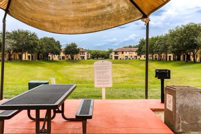 Image No.21-4 Bed Townhouse for sale