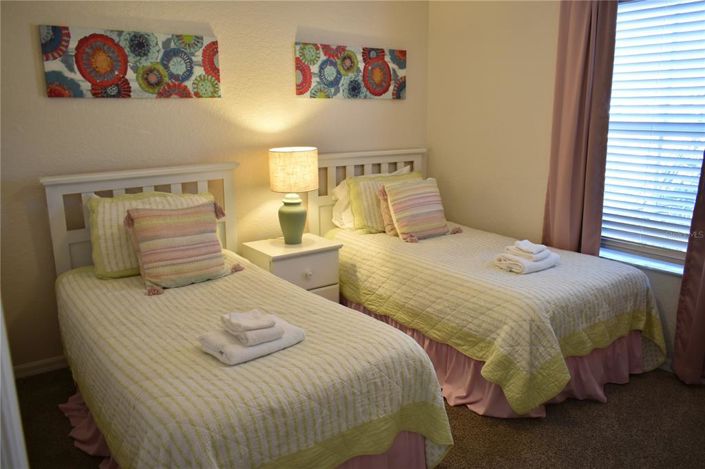 Image No.25-4 Bed Townhouse for sale