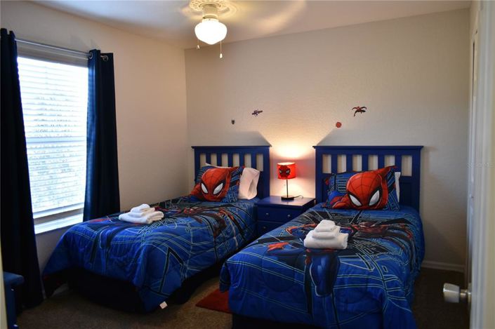 Image No.26-4 Bed Townhouse for sale