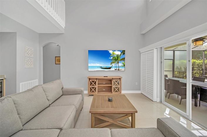 Image No.10-5 Bed House for sale