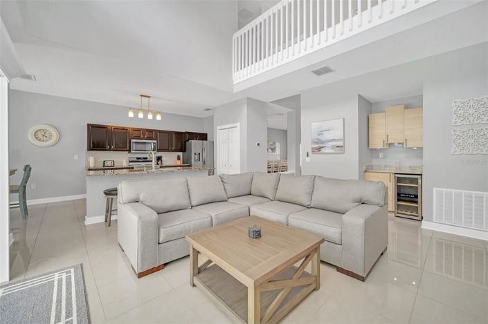 Image No.13-5 Bed House for sale