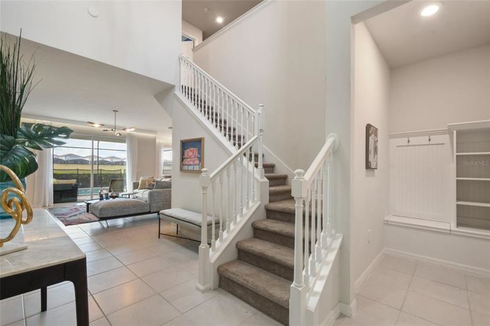 Image No.2-5 Bed House for sale