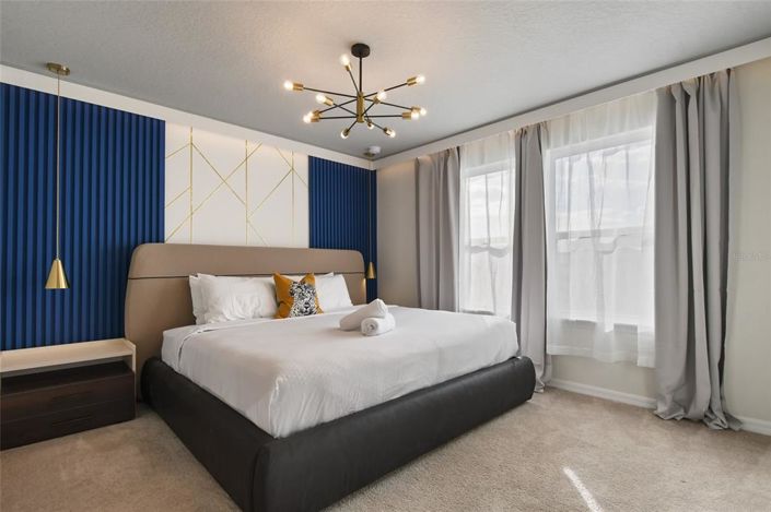 Image No.21-5 Bed House for sale