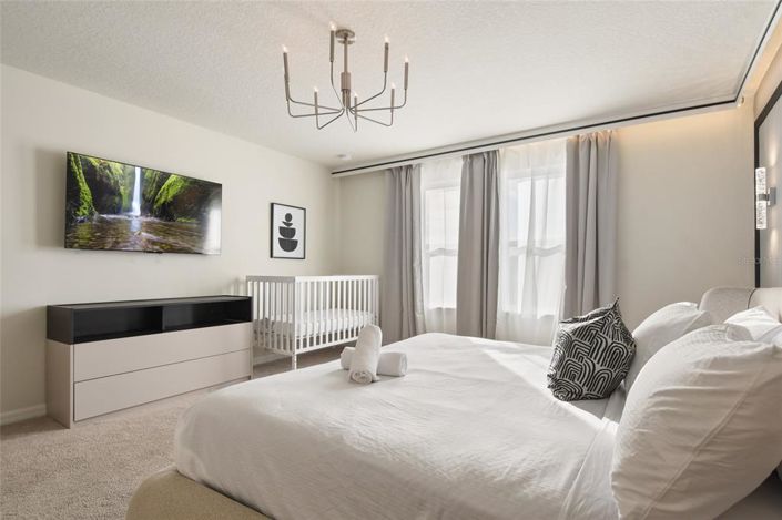 Image No.28-5 Bed House for sale