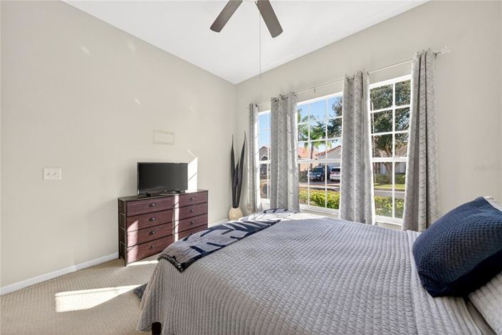 Image No.42-5 Bed House for sale