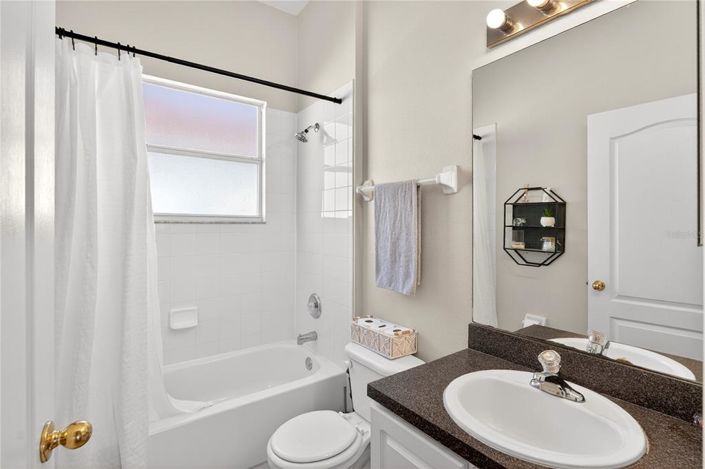 Image No.49-5 Bed House for sale