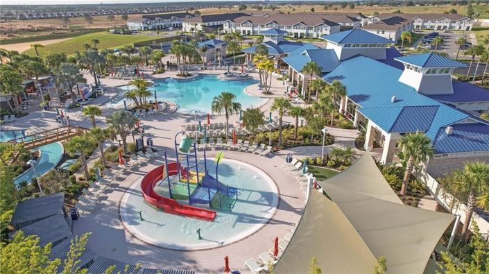 Image No.36-5 Bed Townhouse for sale