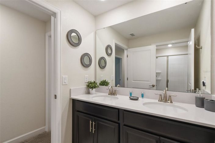 Image No.41-4 Bed Townhouse for sale