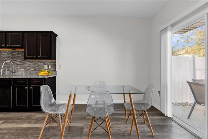 Image No.7-3 Bed Townhouse for sale