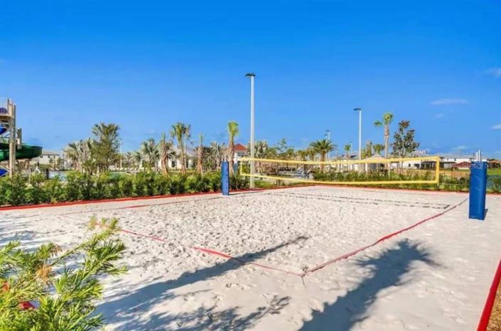 Image No.12-8 Bed House for sale