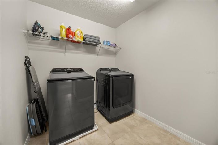 Image No.32-3 Bed House for sale