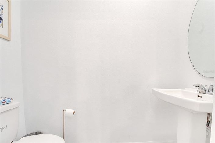 Image No.9-3 Bed Townhouse for sale