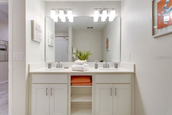 Image No.23-2 Bed Apartment for sale