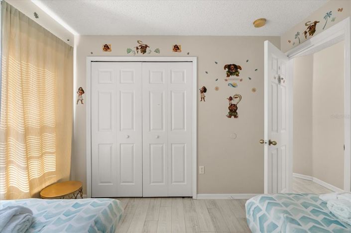 Image No.21-4 Bed House for sale