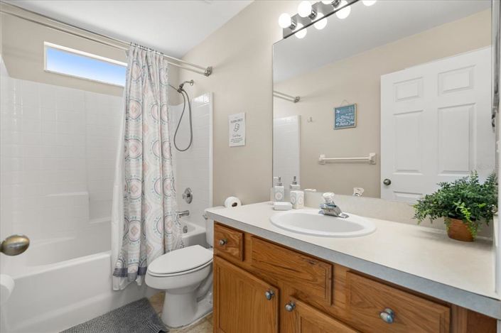 Image No.22-4 Bed House for sale