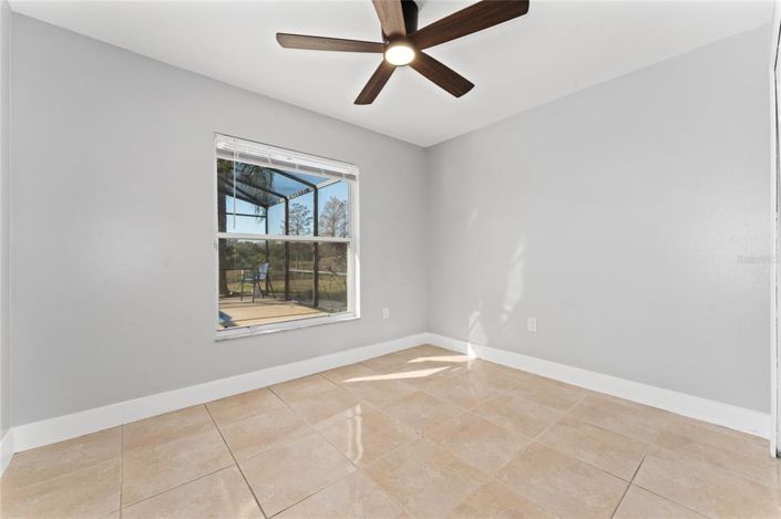 Image No.16-3 Bed House for sale