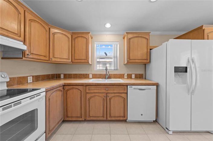 Image No.13-3 Bed House for sale