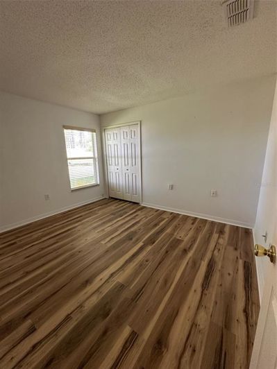 Image No.30-3 Bed House for sale