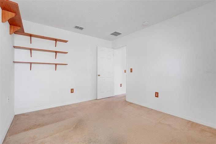 Image No.31-3 Bed House for sale