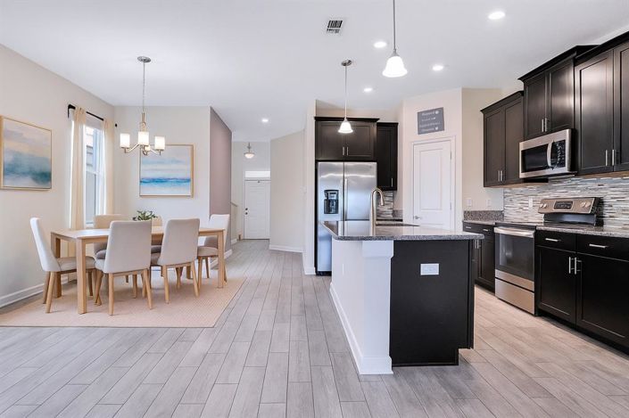 Image No.3-Maison de 5 chambres à vendre à Saint John