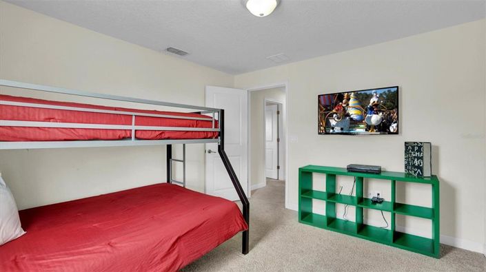 Image No.19-5 Bed Townhouse for sale