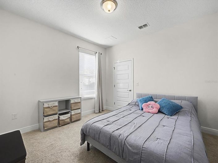 Image No.19-4 Bed House for sale