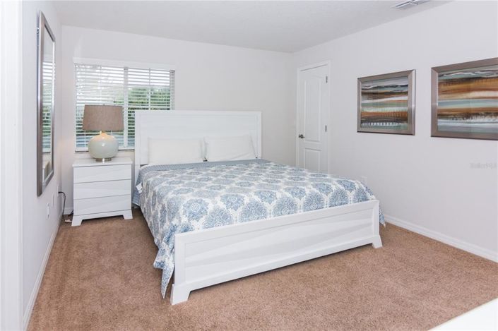 Image No.21-5 Bed Townhouse for sale