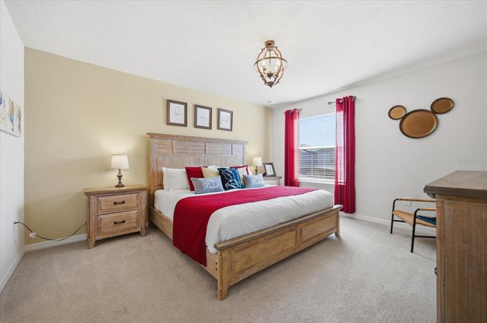 Image No.5-5 Bed House for sale