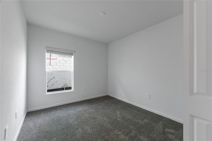 Image No.18-3 Bed House for sale