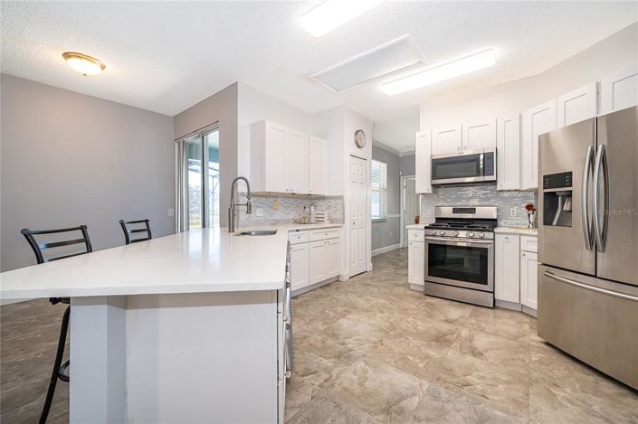 Image No.12-4 Bed House for sale