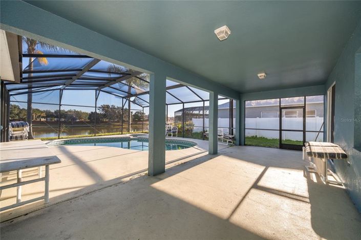 Image No.21-4 Bed House for sale