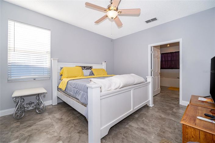 Image No.7-4 Bed House for sale