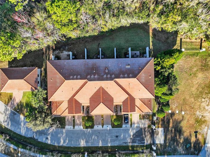 Image No.28-3 Bed Townhouse for sale