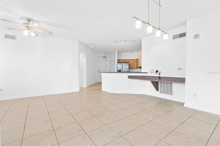 Image No.21-3 Bed Apartment for sale