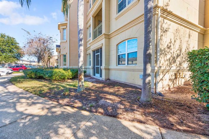 Image No.25-3 Bed Apartment for sale