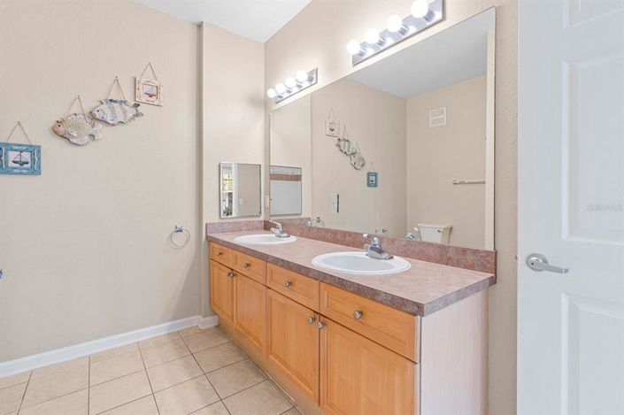 Image No.28-3 Bed Apartment for sale