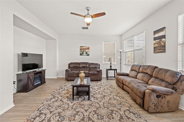 Image No.9-Maison de 4 chambres à vendre à Saint John