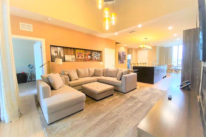 Image No.41-4 Bed Townhouse for sale