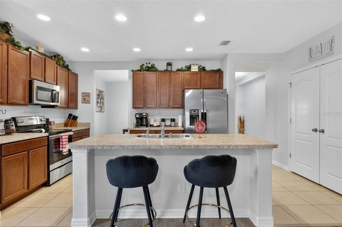 Image No.13-3 Bed House for sale