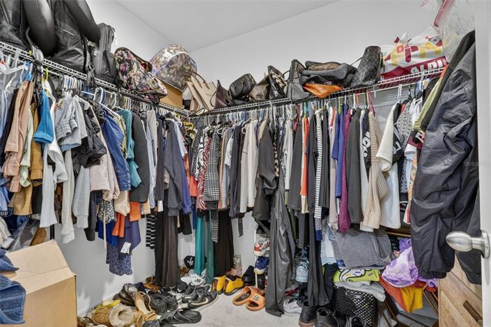 Image No.30-3 Bed House for sale