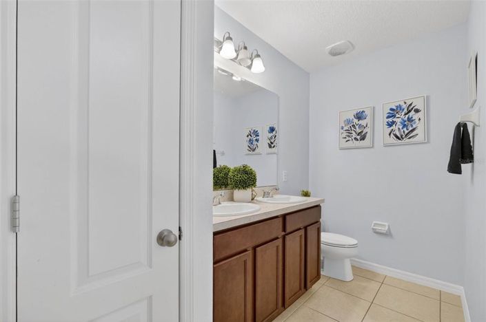 Image No.34-3 Bed House for sale