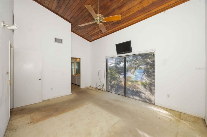 Image No.14-3 Bed House for sale