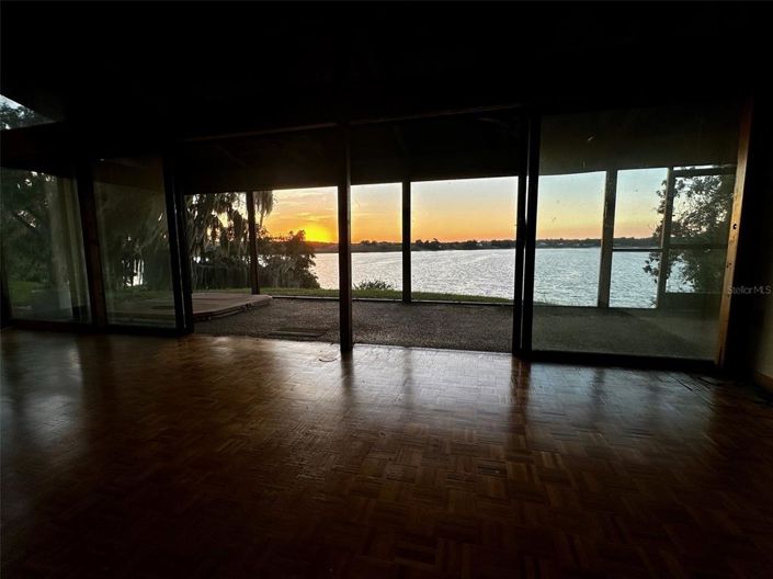 Image No.29-3 Bed House for sale