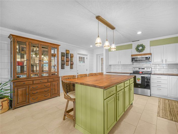 Image No.18-4 Bed House for sale