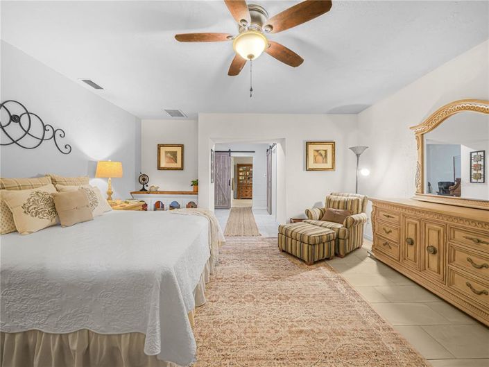 Image No.23-4 Bed House for sale