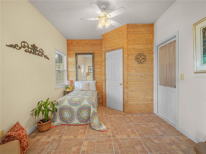 Image No.28-4 Bed House for sale