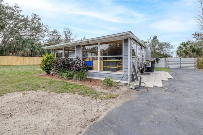 Image No.32-3 Bed House for sale