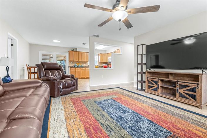 Image No.5-3 Bed House for sale