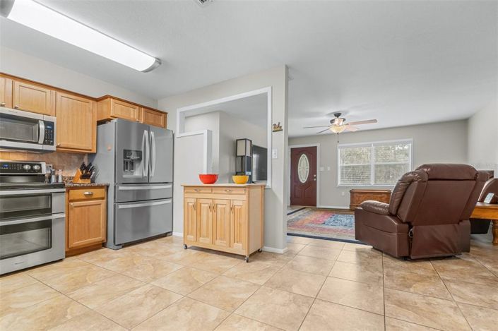 Image No.8-3 Bed House for sale