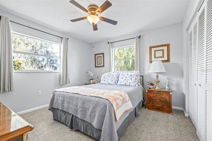 Image No.16-2 Bed House for sale